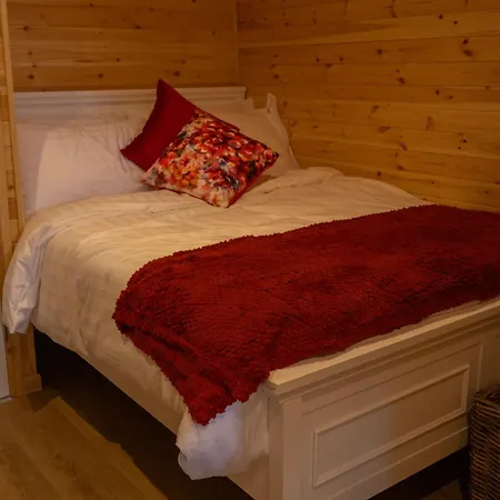 Pods Chalet *