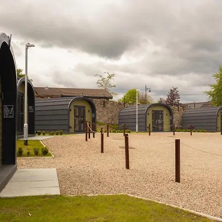 Chalet Pods