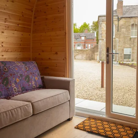 Chalet Pods