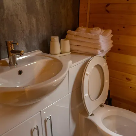 Chalet Pods *